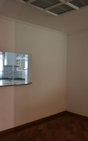 Casa à venda com 236m², 3 quartos e 6 vagasSala
