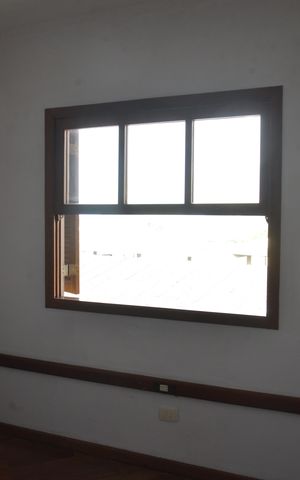 Casa à venda com 236m², 3 quartos e 6 vagasQuarto 2