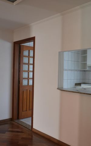 Casa à venda com 236m², 3 quartos e 6 vagasSala