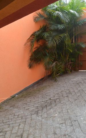 Casa à venda com 236m², 3 quartos e 6 vagasGaragem