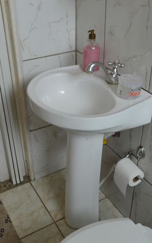 Casa à venda com 258m², 6 quartos e 5 vagasBanheiro da Suíte 4