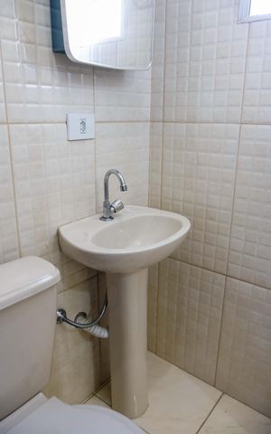 Casa à venda com 286m², 4 quartos e 2 vagas Casa à venda com 286m², 4 quartos e 2 vagasBanheiro da Suíte 1
