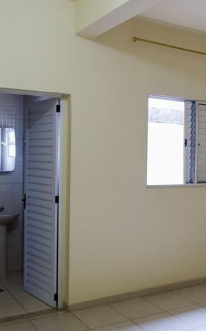 Casa à venda com 286m², 4 quartos e 2 vagas Casa à venda com 286m², 4 quartos e 2 vagasQuarto 1 - Suíte