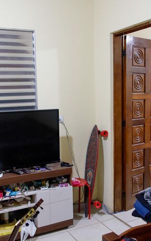 Casa à venda com 286m², 4 quartos e 2 vagas Casa à venda com 286m², 4 quartos e 2 vagasQuarto 4