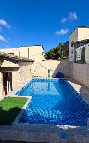 Casa à venda com 80m², 3 quartos e 5 vagas Casa à venda com 80m², 3 quartos e 5 vagasÁrea Externa