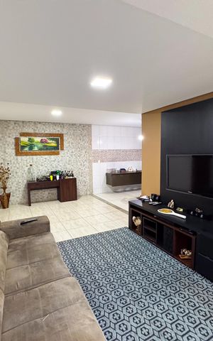 Casa à venda com 80m², 3 quartos e 5 vagas Casa à venda com 80m², 3 quartos e 5 vagasSala/Cozinha
