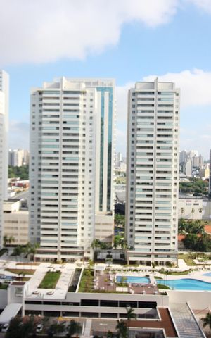 Apartamento à venda com 123m², 3 quartos e 2 vagasQuarto 1 - Suíte Vista