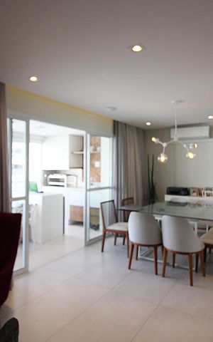Apartamento à venda com 123m², 3 quartos e 2 vagasSala