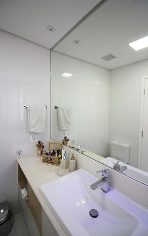Apartamento à venda com 123m², 3 quartos e 2 vagasQuarto 1 - Suíte Banheiro