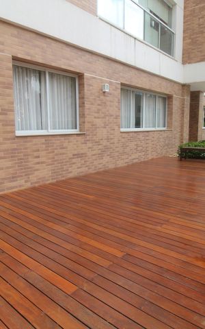 Apartamento à venda com 81m², 2 quartos e 1 vagaÁrea comum