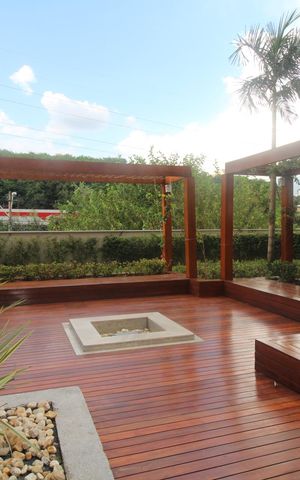 Apartamento à venda com 81m², 2 quartos e 1 vagaÁrea comum - Lareira