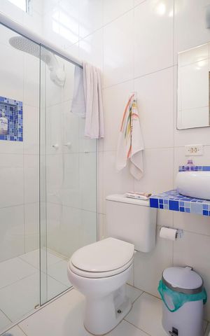 Casa à venda com 162m², 3 quartos e 3 vagasBanheiro