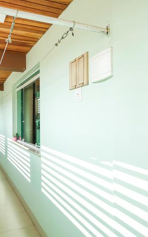 Casa à venda com 162m², 3 quartos e 3 vagasCorredor