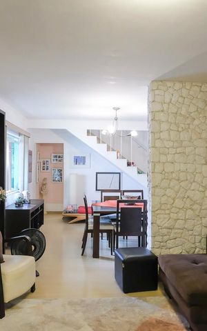 Casa à venda com 162m², 3 quartos e 3 vagasSala