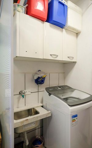 Casa à venda com 162m², 3 quartos e 3 vagasÁrea de serviço