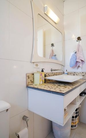 Casa à venda com 162m², 3 quartos e 3 vagasBanheiro da suíte