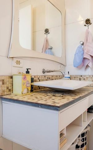 Casa à venda com 162m², 3 quartos e 3 vagasBanheiro da suíte