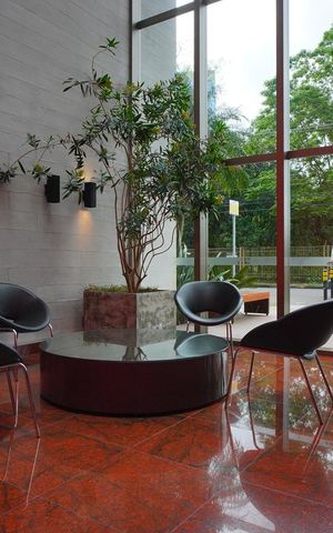 Apartamento para alugar com 69m², 2 quartos e 1 vagaÁrea comum - Hall de Entrada