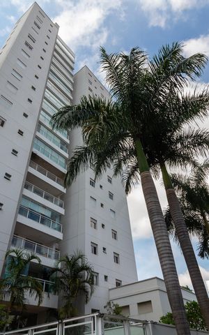 Apartamento à venda com 110m², 3 quartos e 2 vagasFachada