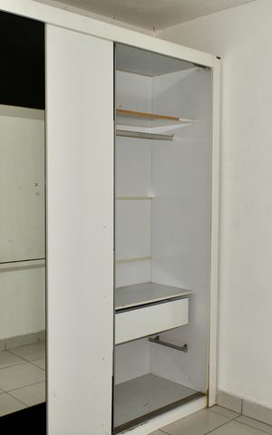Casa para alugar com 37m², 1 quarto e sem vaga Casa para alugar com 37m², 1 quarto e sem vagaQuarto