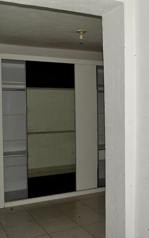Casa para alugar com 37m², 1 quarto e sem vaga Casa para alugar com 37m², 1 quarto e sem vagaQuarto