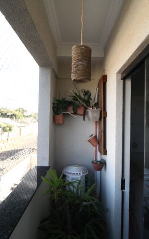 Apartamento para alugar com 52m², 2 quartos e 1 vagaPlaquinha