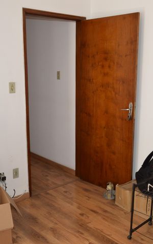 Casa à venda com 150m², 4 quartos e 2 vagasSala