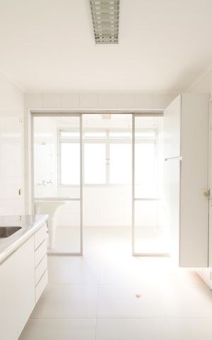 Apartamento para alugar com 74m², 2 quartos e 2 vagasCozinha