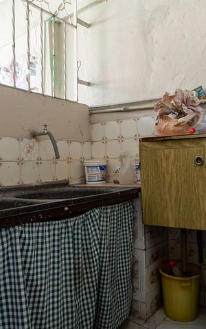 Casa à venda com 300m², 5 quartos e 3 vagas Casa à venda com 300m², 5 quartos e 3 vagasÁrea de Serviço Casa 1