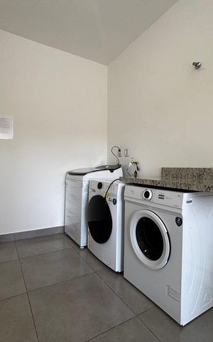 Apartamento para alugar com 32m², 1 quarto e sem vagaÁrea comum