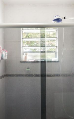 Casa à venda com 134m², 3 quartos e 2 vagas Casa à venda com 134m², 3 quartos e 2 vagasBanheiro 1