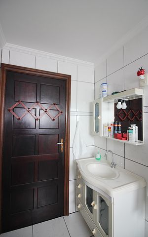 Casa à venda com 127m², 4 quartos e 3 vagasBanheiro Social Casa 2
