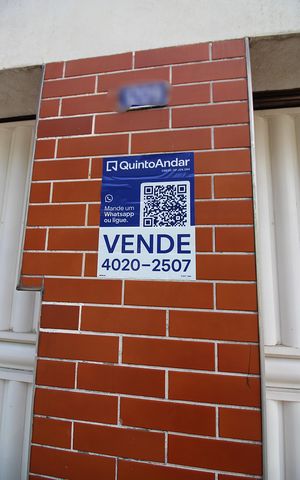 Casa à venda com 127m², 4 quartos e 3 vagasPlaca