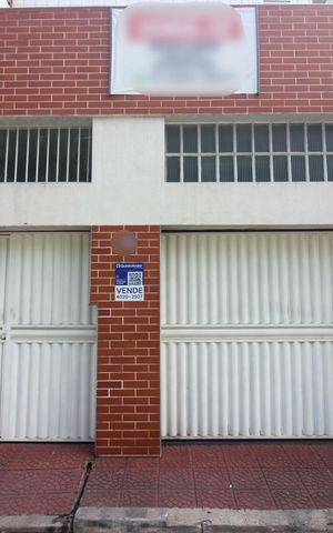 Casa à venda com 127m², 4 quartos e 3 vagasFachada