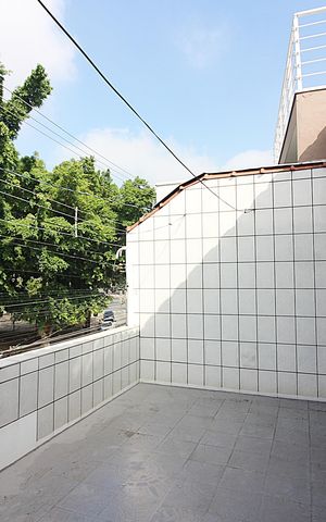 Casa à venda com 127m², 4 quartos e 3 vagasVaranda Casa 2