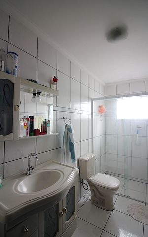 Casa à venda com 127m², 4 quartos e 3 vagasBanheiro Social Casa 2