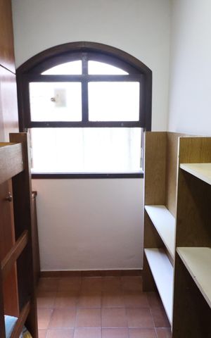 Casa de condomínio à venda com 380m², 6 quartos e 6 vagasQuarto de Serviço