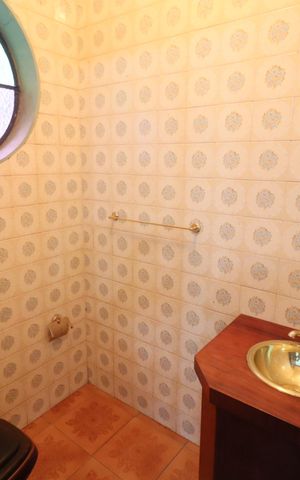 Casa de condomínio à venda com 380m², 6 quartos e 6 vagasLavabo