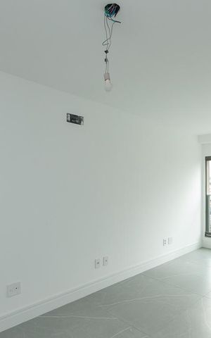 Apartamento à venda com 75m², 2 quartos e 1 vaga Apartamento à venda com 75m², 2 quartos e 1 vagaSala