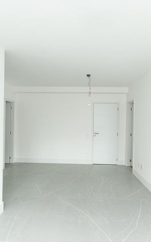 Apartamento à venda com 75m², 2 quartos e 1 vaga Apartamento à venda com 75m², 2 quartos e 1 vagaSala