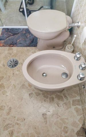 Apartamento à venda com 150m², 3 quartos e 2 vagas Apartamento à venda com 150m², 3 quartos e 2 vagasBanheiro da Suíte