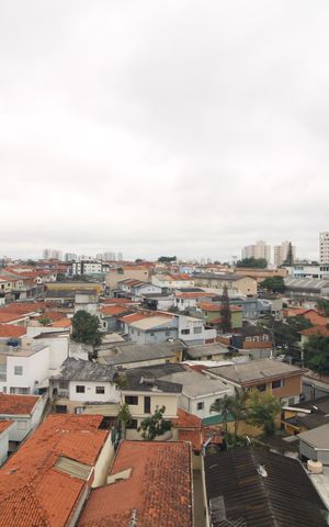 Apartamento à venda com 60m², 2 quartos e 2 vagasVista da sacada