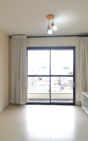 Apartamento à venda com 60m², 2 quartos e 2 vagasSala
