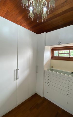 Casa à venda com 317m², 4 quartos e 3 vagasCasa 1 - Closet da Suíte 1