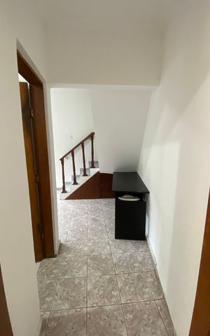 Casa à venda com 317m², 4 quartos e 3 vagasCasa 2 - Quarto 1