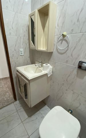 Casa à venda com 317m², 4 quartos e 3 vagasCasa 2 - Banheiro