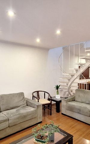 Casa para alugar com 230m², 4 quartos e 1 vaga Casa para alugar com 230m², 4 quartos e 1 vagaSala