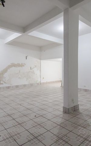 Casa para alugar com 440m², 7 quartos e 4 vagas Casa para alugar com 440m², 7 quartos e 4 vagasGaragem