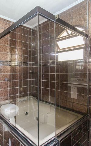 Casa para alugar com 440m², 7 quartos e 4 vagas Casa para alugar com 440m², 7 quartos e 4 vagasBanheiro Suíte Principal