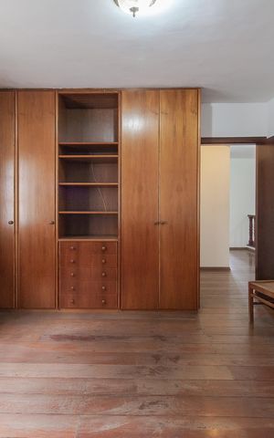 Casa para alugar com 440m², 7 quartos e 4 vagas Casa para alugar com 440m², 7 quartos e 4 vagasQuarto 2